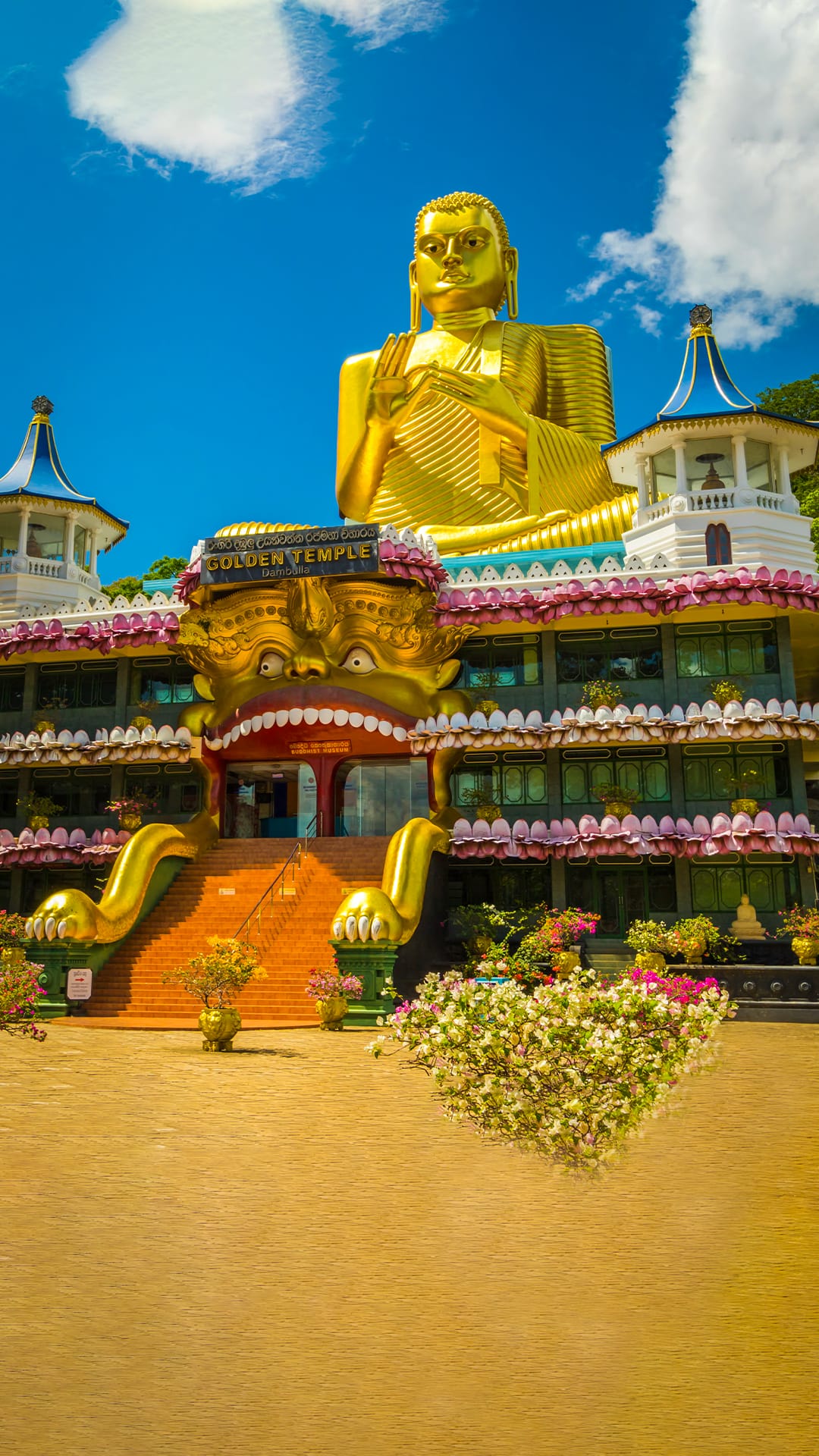 Arrival in Sri Lanka. Transfer to Anuradhapura via Chilaw.