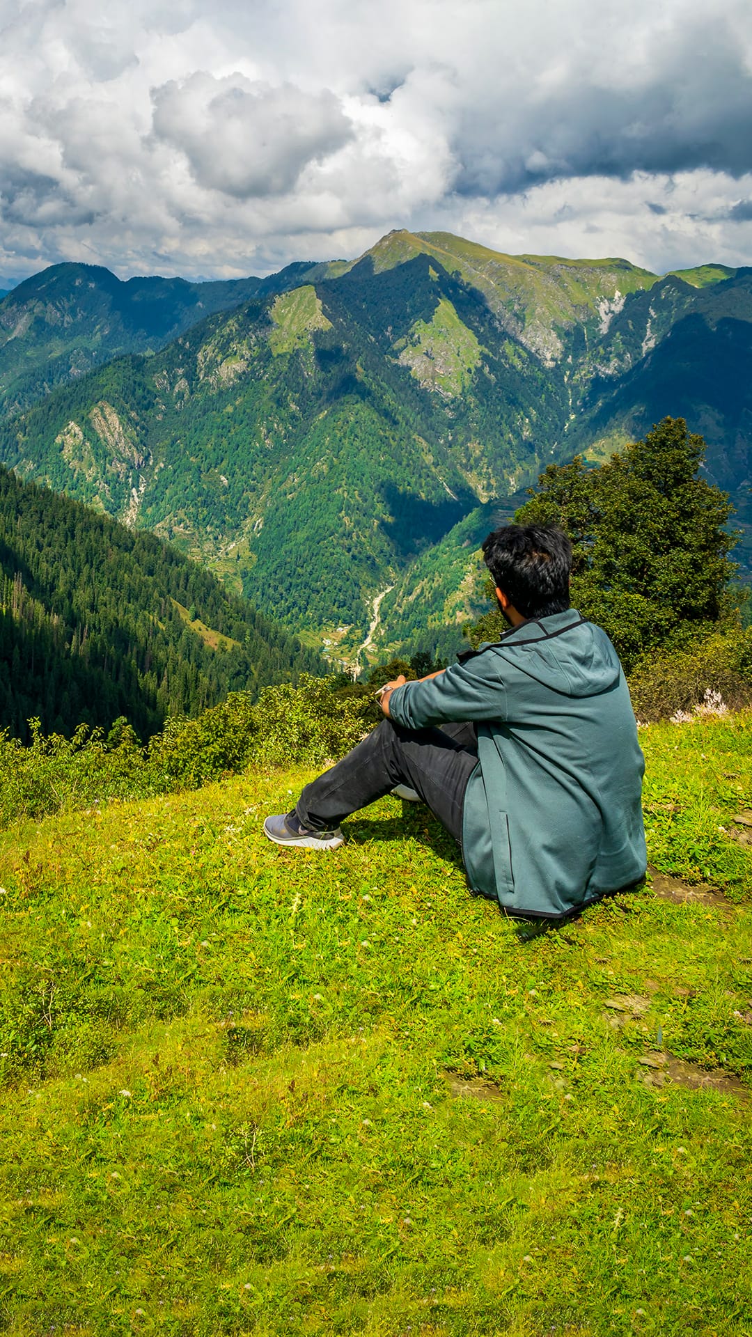 McLeod Ganj Sightseeing - Cafe Hopping