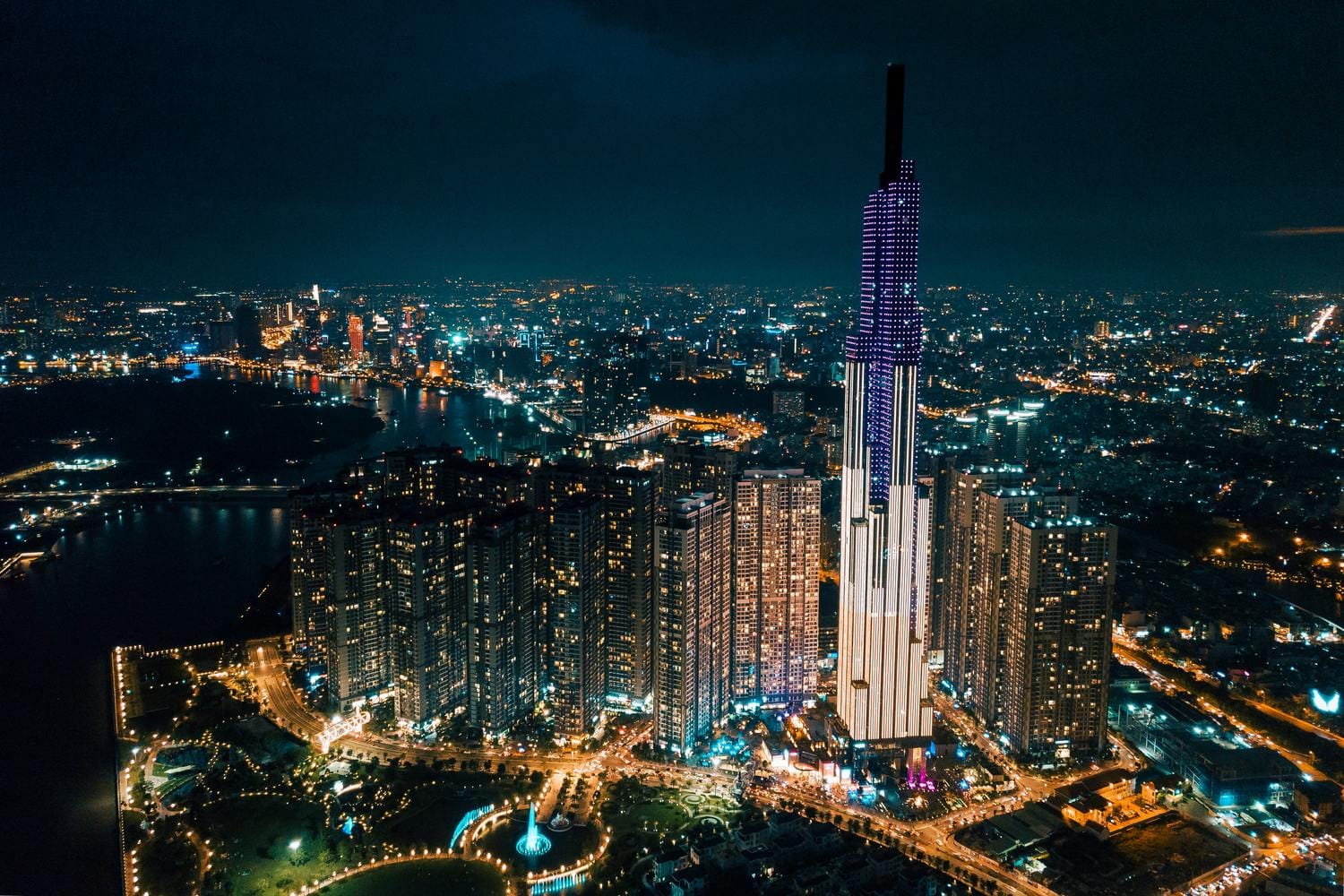 7 Days Vietnam Tour Package | Hanoi, Ha Long Bay & Da Nang